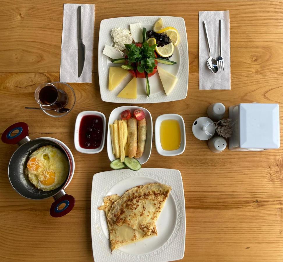 Savsat Karagoel Hotel Buitenkant foto